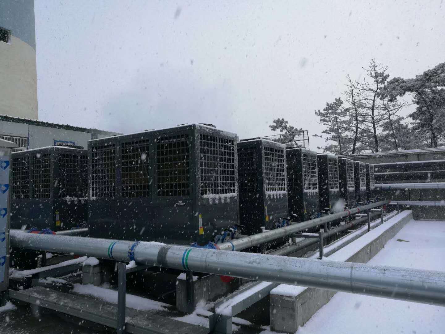 谁说高寒地区不能用空气源热能采暖？