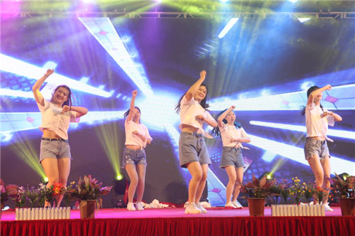 贝博股份十五周年庆典