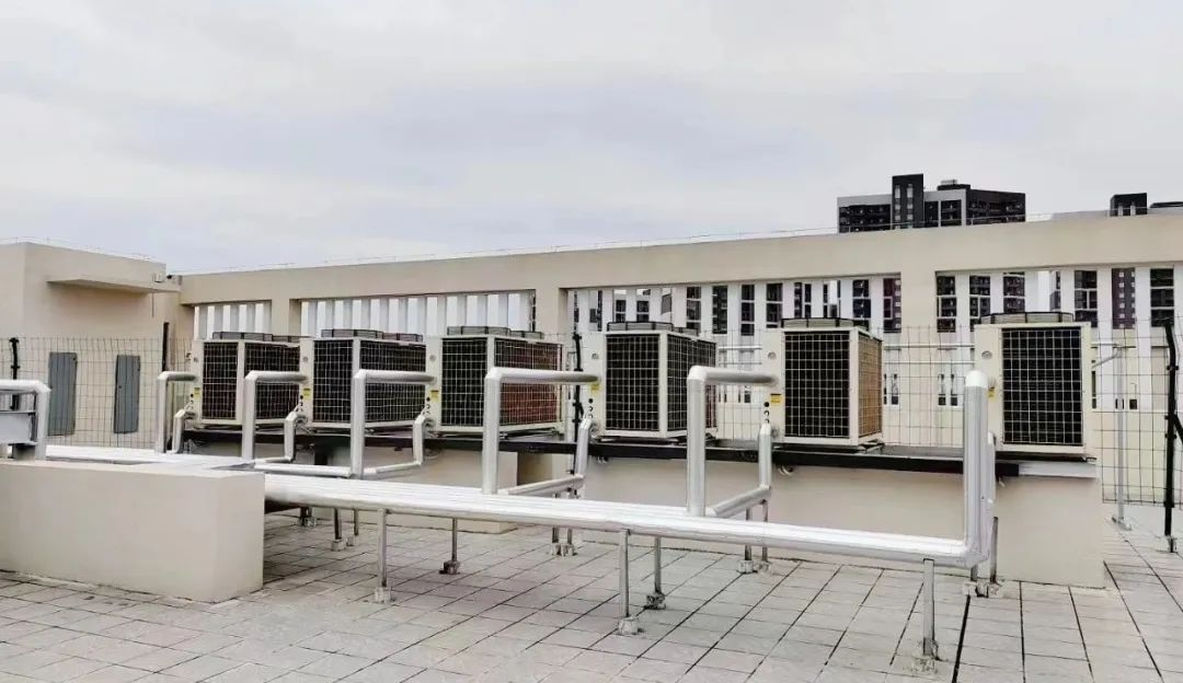 空气能热水工程如何选型？贝博：这样配置才是最佳节能方案